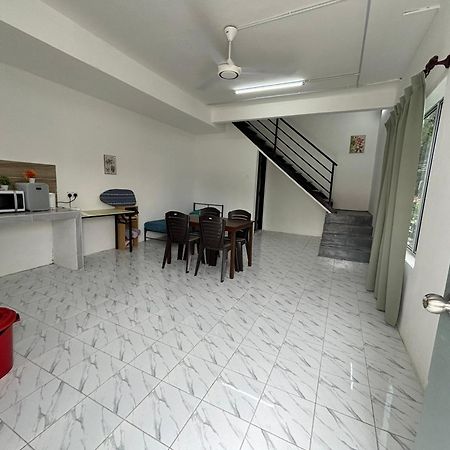 Inderapura Villa Free Parking Shah Alam Kültér fotó